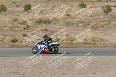 media/Apr-20-2025-AHRMA (Sun) [[393a79c373]]/Race/Group 11 early race/Turn 4b/